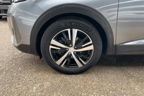 Peugeot 3008 1.2 PureTech 96KW (130CV) S&S GT