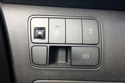 Hyundai Staria 2.2 CRDI Tecno 9S