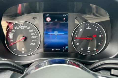 Mercedes-Benz Vito 116CDI AT 120kW Tourer Select Larga