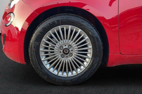 Fiat 500 Red Hb 320km 85kW (118CV)
