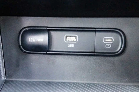 Kia Sportage 1.6 T-GDi MHEV 118kW (160CV) Drive 17