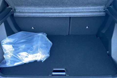 Peugeot 2008 Allure Gasolina 100 S&S 6 Vel. MAN