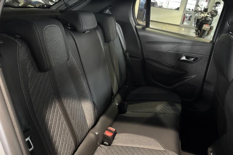 Peugeot e-208 Allure Eléctrico 136 (100 Kw)