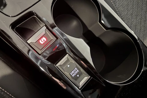 Peugeot e-208 Allure Eléctrico 136 (100 Kw)