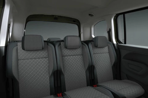Opel Combo GS 130 Cv 1.5 Td S/S AT8 €6.4