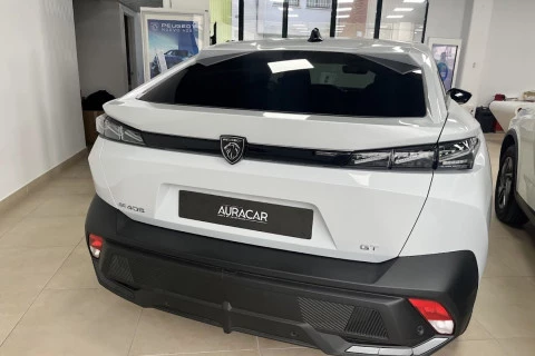 Peugeot e-408 E-408 GT Eléctrico 210 (157kW)