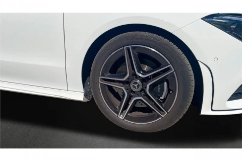 Mercedes-Benz CLA CLA 200 D DCT Shooting Brake