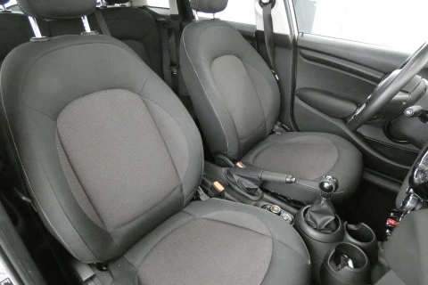 MINI Mini F55 Mini One