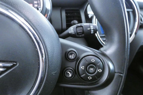 MINI Mini F55 Mini One