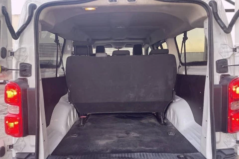 Peugeot Expert Combi BlueHDi 120 S&S Long