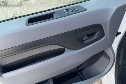 Peugeot Expert Combi BlueHDi 120 S&S Long