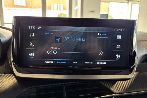 Peugeot 208 Style HYBRID 110 eDCS6