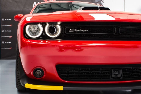 Dodge Challenger R/T SHAKER