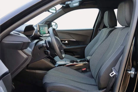 Peugeot 2008 Allure Hybrid eDCS6 107 kW (145 CV)