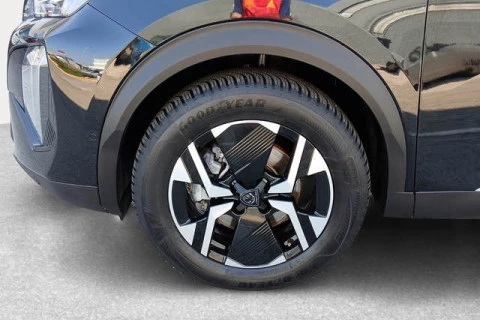 Peugeot 2008 Allure Hybrid eDCS6 107 kW (145 CV)