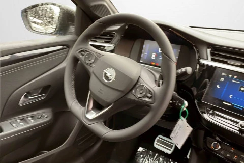 Opel Corsa 1.2T XHLHybrid 81kW GS eDCT
