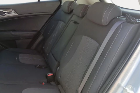 Kia Sportage 1.6 CRDi MHEV Drive 4x2 100 kW (136 CV)