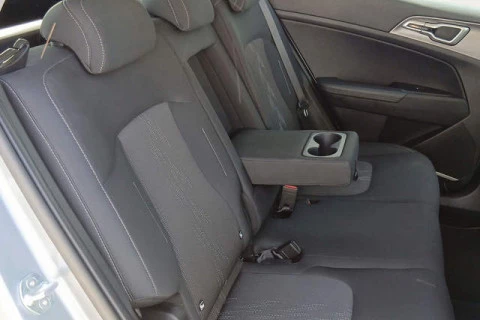 Kia Sportage 1.6 CRDi MHEV Drive 4x2 100 kW (136 CV)