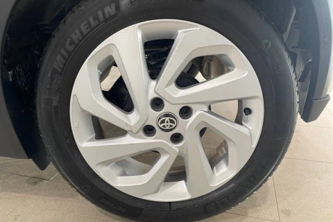 Toyota Aygo X Cross 1.0 VVT-I 72CV Play