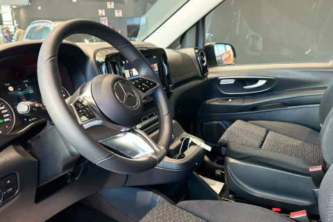 Mercedes-Benz Vito 116CDI AT 120kW Tourer Pro Larga