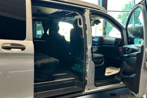 Mercedes-Benz Vito 116CDI AT 120kW Tourer Pro Larga