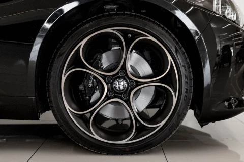 Alfa Romeo Giulia 2.2 Diesel 118kW (160CV) Intensa RWD