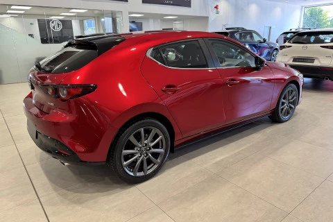 Mazda3 2.5L e-SKYACTIV G MHEV 103kW Centre-line