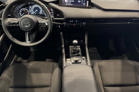 Mazda3 2.5L e-SKYACTIV G MHEV 103kW Centre-line