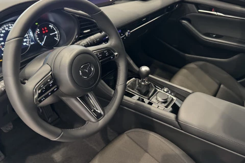Mazda3 2.5L e-SKYACTIV G MHEV 103kW Centre-line