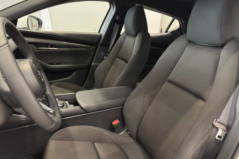 Mazda3 2.5L e-SKYACTIV G MHEV 103kW Centre-line