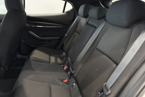 Mazda3 2.5L e-SKYACTIV G MHEV 103kW Centre-line