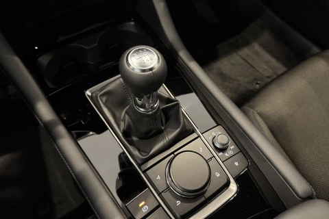 Mazda3 2.5L e-SKYACTIV G MHEV 103kW Centre-line