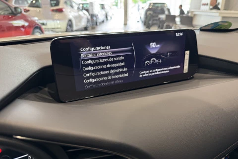 Mazda3 2.5L e-SKYACTIV G MHEV 103kW Centre-line