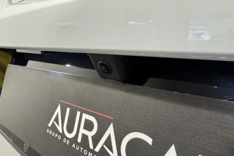 Peugeot 208 Allure HYBRID 110 eDCS6