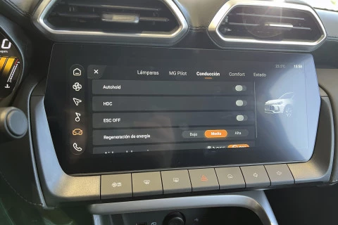 MG ZS Hybrid+ Luxury