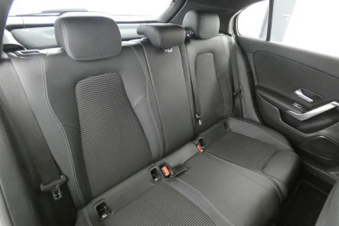 Mercedes-Benz Clase A A 180d 8G-DCT