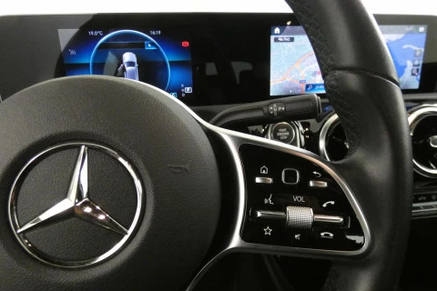 Mercedes-Benz Clase A A 180d 8G-DCT