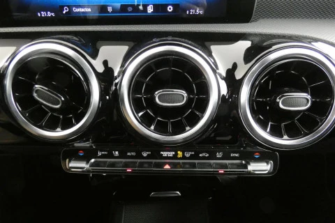 Mercedes-Benz Clase A A 180d 8G-DCT