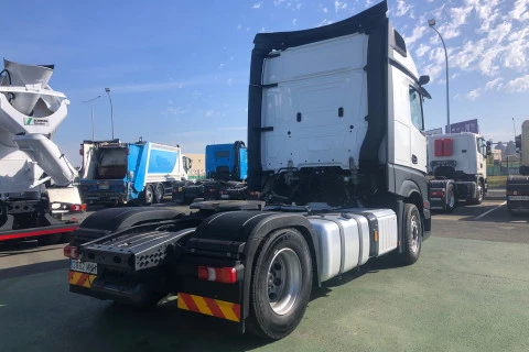 Mercedes-Benz Actros L 1851LS