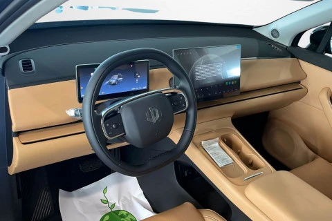 Leapmotor C10 C10 BEV 69.9kWh Design Auto