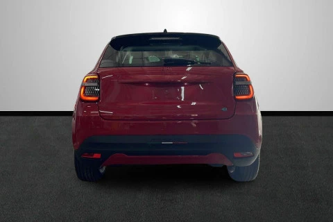 Fiat 600 600e Icon 54kwh 115kw (156cv)