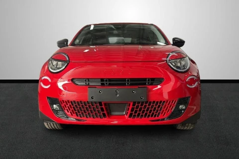 Fiat 600 600e Icon 54kwh 115kw (156cv)