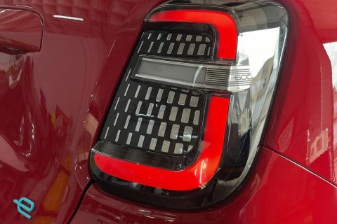 Fiat 600 600e Icon 54kwh 115kw (156cv)