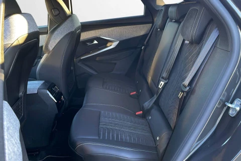 Peugeot 3008 Hybrid 1.2 107KW GT eDCS6