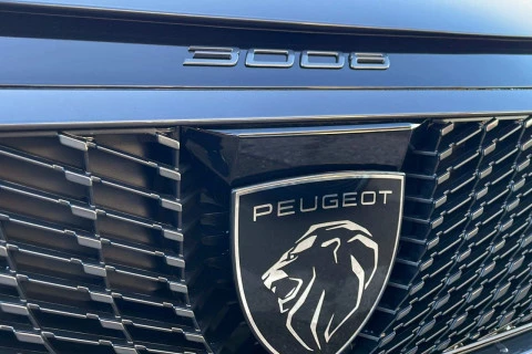 Peugeot 3008 Hybrid 1.2 107KW GT eDCS6