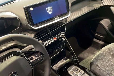 Peugeot e-2008 Eléctrico Allure 156 (115kW)