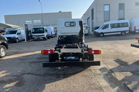 Mitsubishi Fuso Canter 3S13