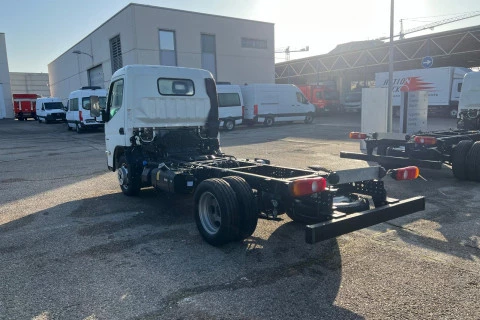 Mitsubishi Fuso Canter 3S13