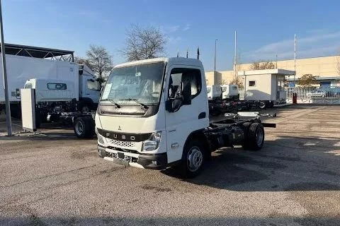 Mitsubishi Fuso Canter 3S13 Mitsubishi Fuso Canter 3S13