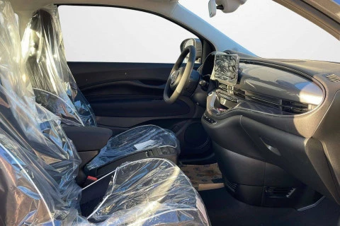 Fiat 500 Monotrim Hb 320km 85kW (118CV)